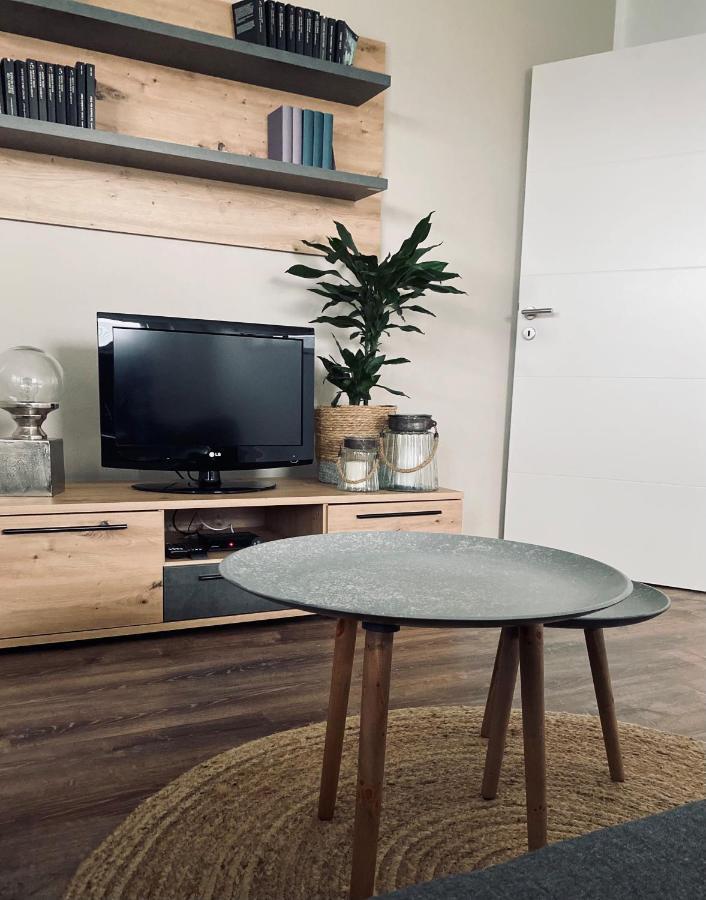 EIfeel Like Home Hauroth Exteriör bild